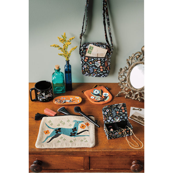Pochette demi-lune | Dogwood | Danica