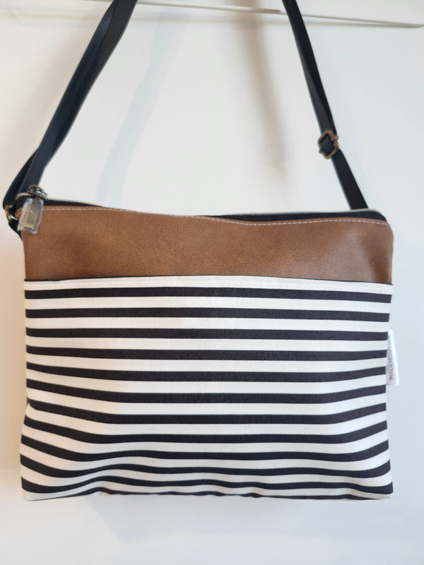 Sac Eyra cuirette 2 poches | Cuir brun ligné | MademoiZèbre