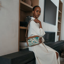 Sac Scarlet Wristlet| Pokoloko