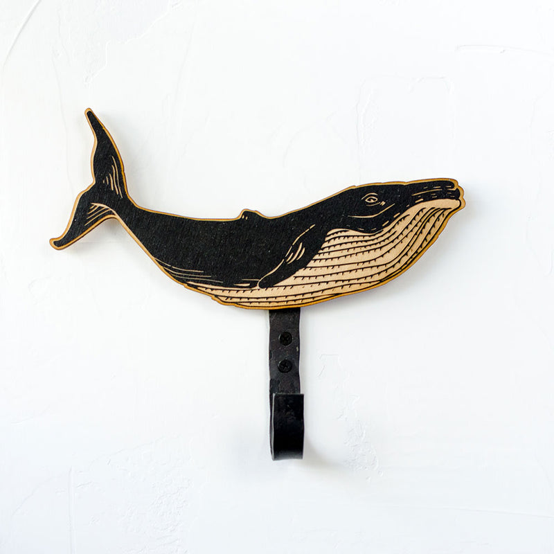 Crochet mural en bois - Baleine à bosse