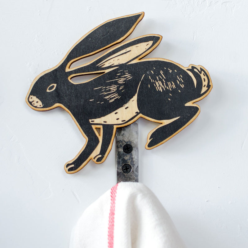 Crochet mural en bois - Lièvre