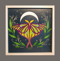 Tableau en bois Papillon de nuit 02 | 12X12 | RDB Design